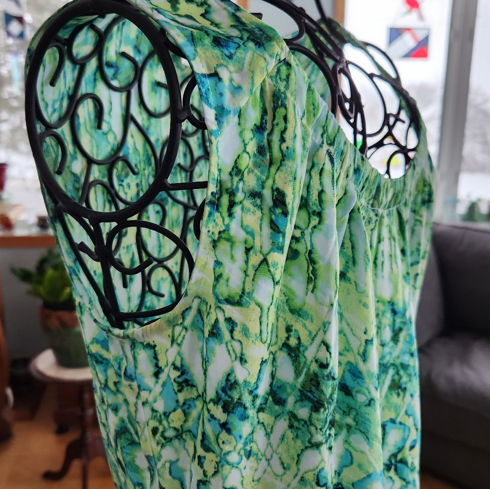 Chico's Tank in Watercolor Print, Chico's sz 0